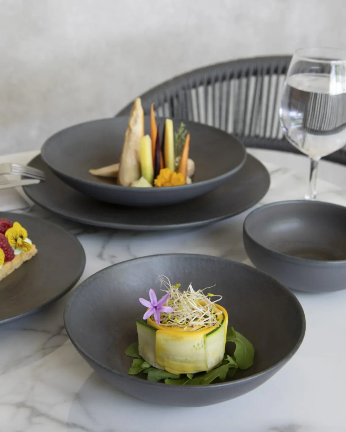 ACCOLADE Assiette bowl rond gris brun grès émaillé Ø 24 cm Enigma Hot