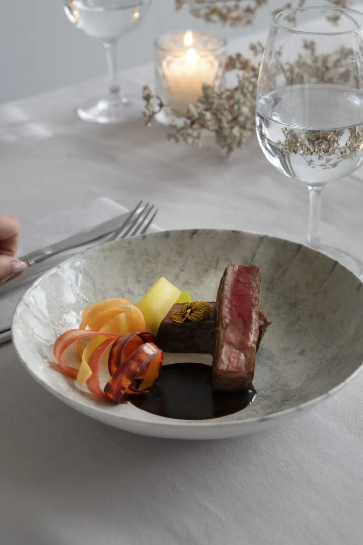 ACCOLADE Assiette coupe creuse gris grès émaillé Ø 22 cm Sirocco Outlet