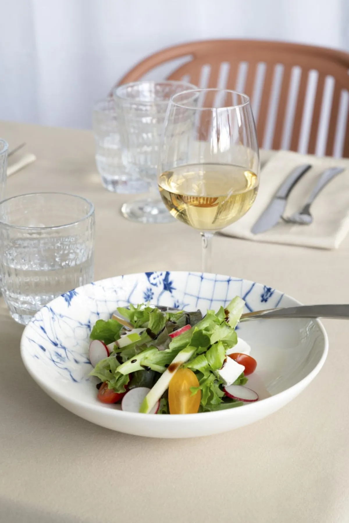 ESSENTIALS COLLECTION Assiette coupe creuse rond blanc porcelaine Ø 21 cm Corfu Hot