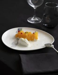 Assiette coupe plate blanc porcelaine Ø 32 cm Silk - ACCOLADE Sale