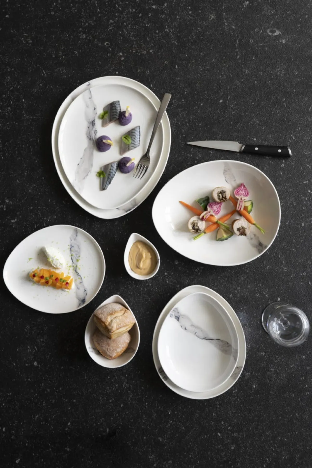 ACCOLADE Assiette coupe plate blanc porcelaine Ø 23 cm Silk Hot
