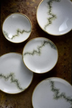 Assiette coupe plate rond barley white porcelaine vitrifiée Ø 21,7 cm Spice - CHURCHILL Online