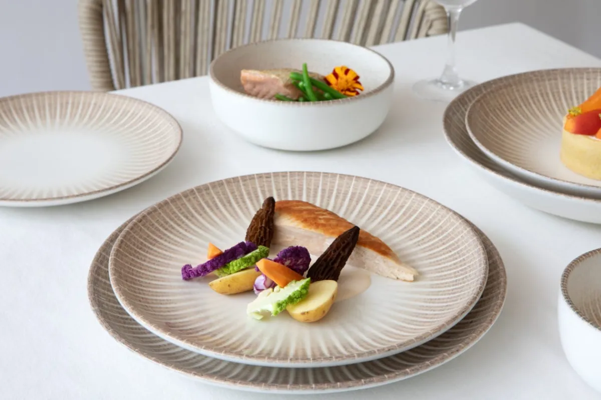 Assiette coupe plate rond porcelaine Ø 27 cm Palma - ACCOLADE Clearance