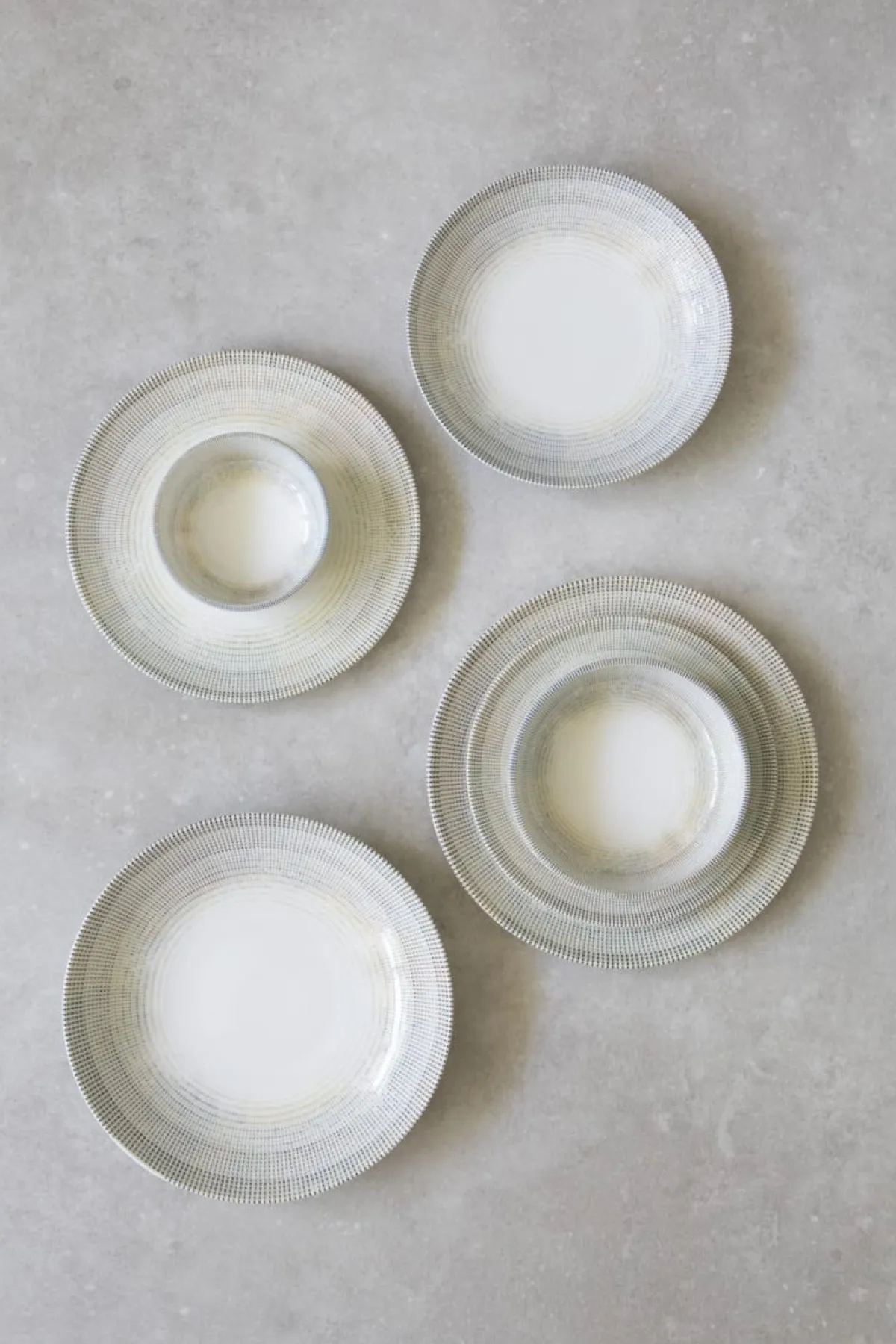 Assiette coupe plate rond porcelaine Ø 24 cm Cancun - ACCOLADE Clearance