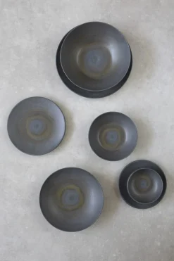 Assiette coupe rond gris brun grès émaillé Ø 27 cm Enigma - ACCOLADE Sale