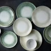 Assiette coupe vert porcelaine vitrifiée Ø 27 cm Butterfly - DUDSON Online