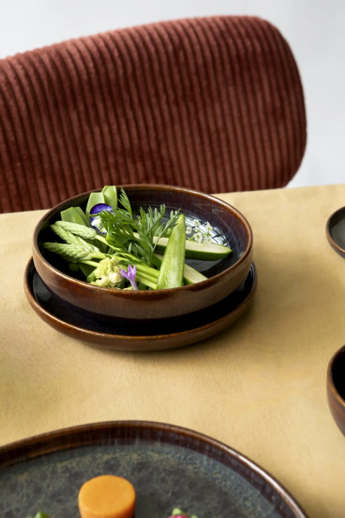 Assiette creuse rond Marron Bleu grès émaillé Ø 22 cm Amber - ACCOLADE Outlet