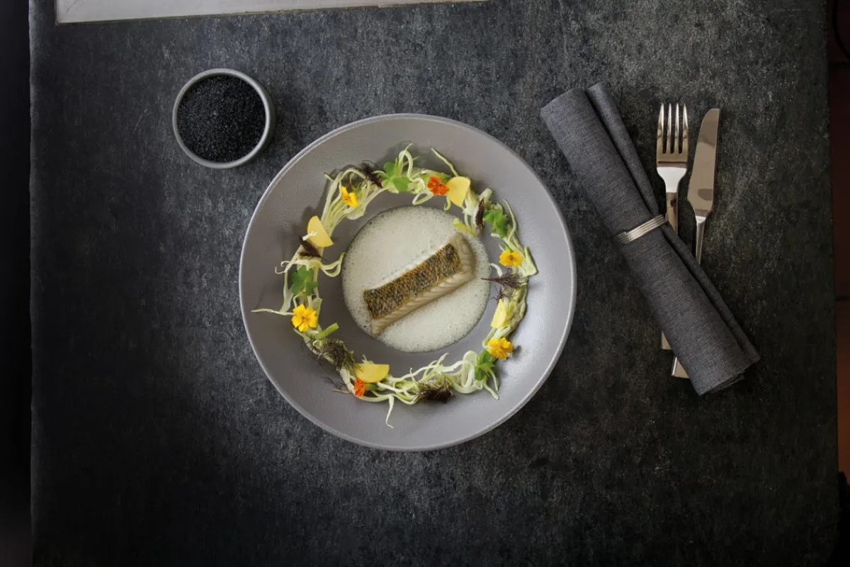 RAK Assiette extra creuse rond Blanc sable porcelaine vitrifiée Ø 22,7 cm Neo Fusion Online
