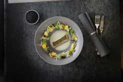 Assiette extra creuse rond noir porcelaine vitrifiée Neo Fusion - RAK Best