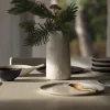 Assiette plate Blanc albâtre porcelaine culinaire Ø 28,5 cm Yli - REVOL Online