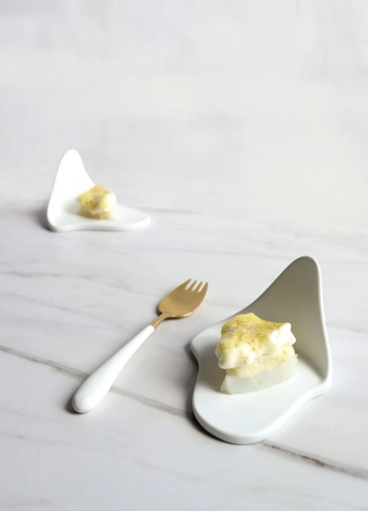 COOKPLAY Assiette plate blanc porcelaine 10x9,5 cm Gochi Outlet