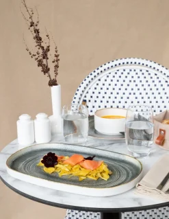 Assiette plate bord droit rond gris anthracite porcelaine Ø 27 cm Terra - PRO.MUNDI Clearance