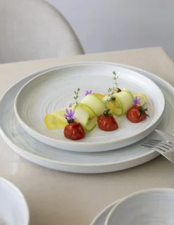 ACCOLADE Assiette plate rond beige grès émaillé Ø 28 cm Aurora New