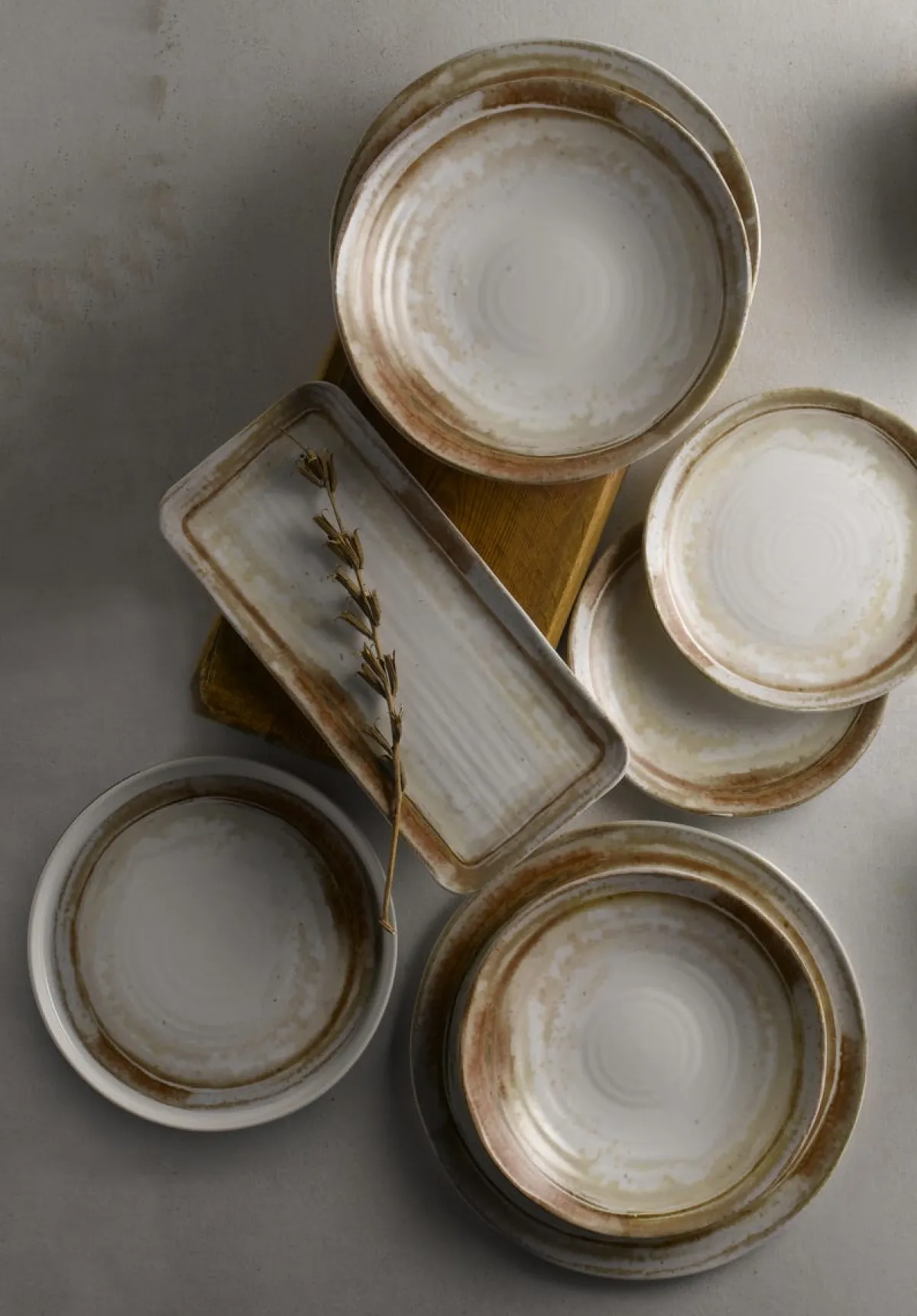 Assiette plate rond beige porcelaine vitrifiée Ø 28 cm Finca Sanstone - DUDSON Clearance