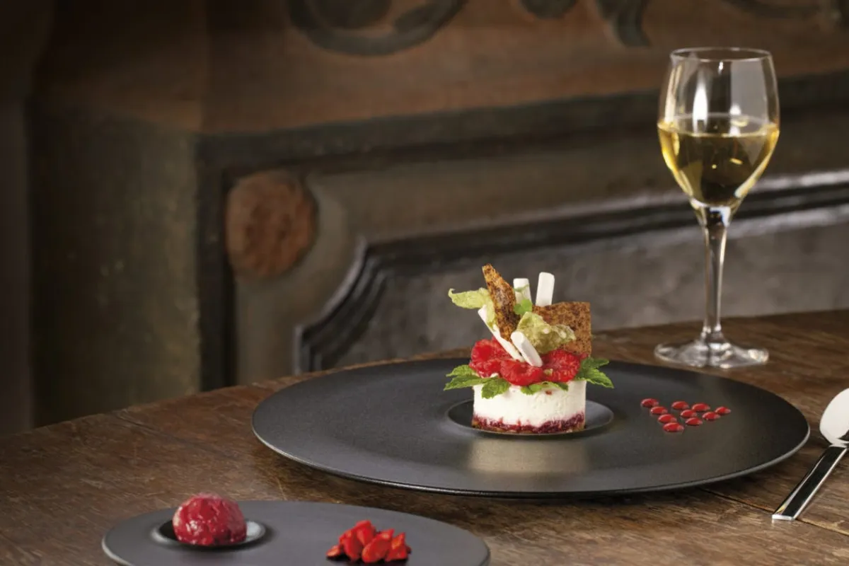 RAK Assiette plate rond blanc porcelaine vitrifiée Ø 24 cm Neo Fusion Hot