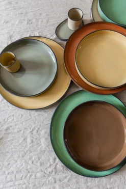 Assiette plate rond cardamome porcelaine culinaire Ø 28 cm Caractère - REVOL Online