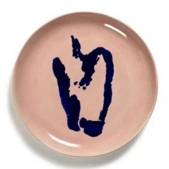 Assiette plate rond delicious pink poivron noir grès émaillé Ø 22,5 cm Feast By Ottolenghi - SERAX New