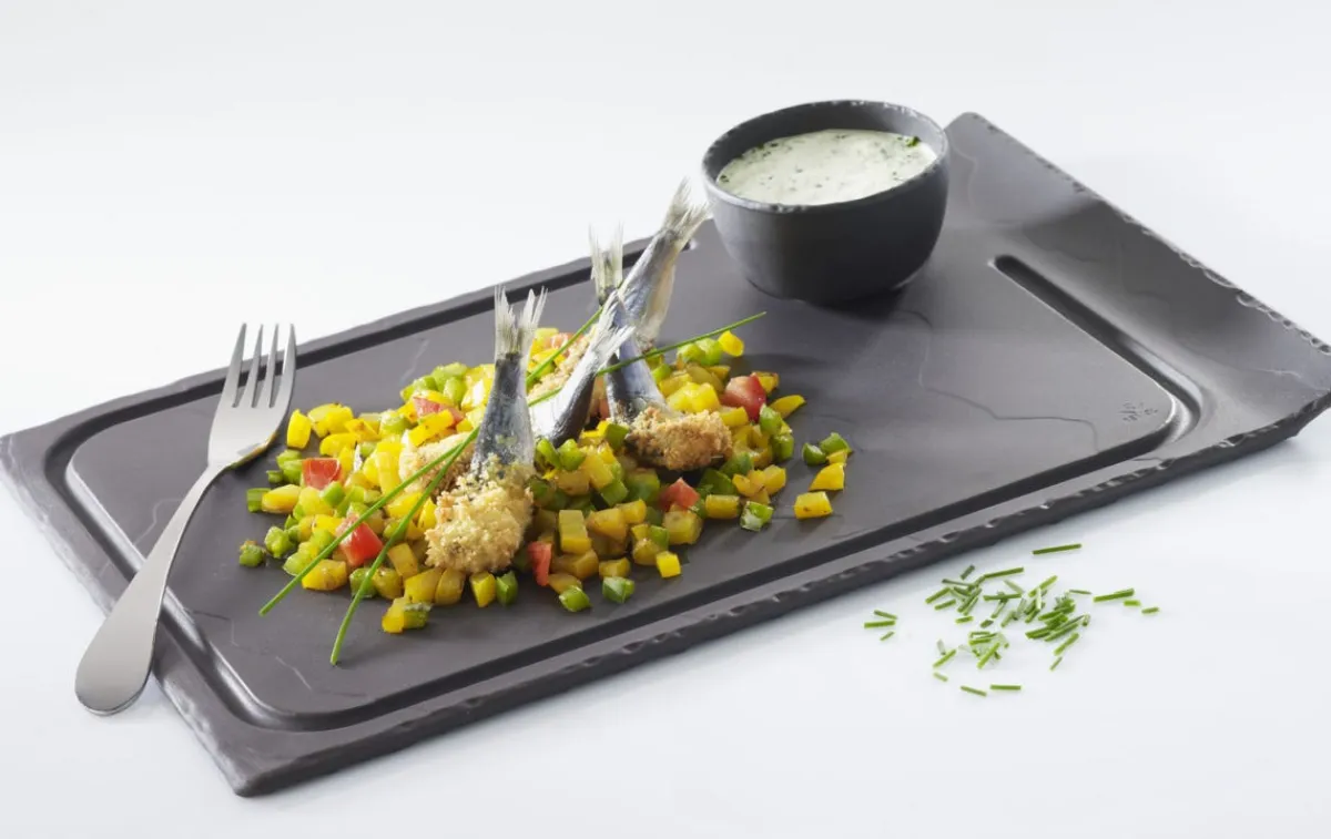 Assiette à steak rectangulaire noir porcelaine culinaire 33x22 cm Basalt - REVOL New