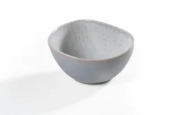 Bol à salade triangulaire gris porcelaine 16,3x14,1 cm Tama - ASTERA Online
