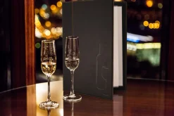 SECURIT Carte des vins rectangulaire noir 36 vues ajoutables Outlet
