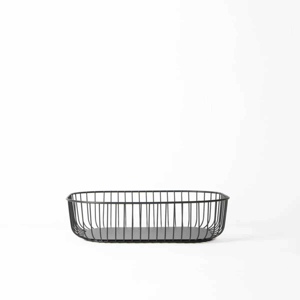 Corbeille de buffet acier noir 33x27x8,4 cm Naro - PRO.MUNDI Outlet