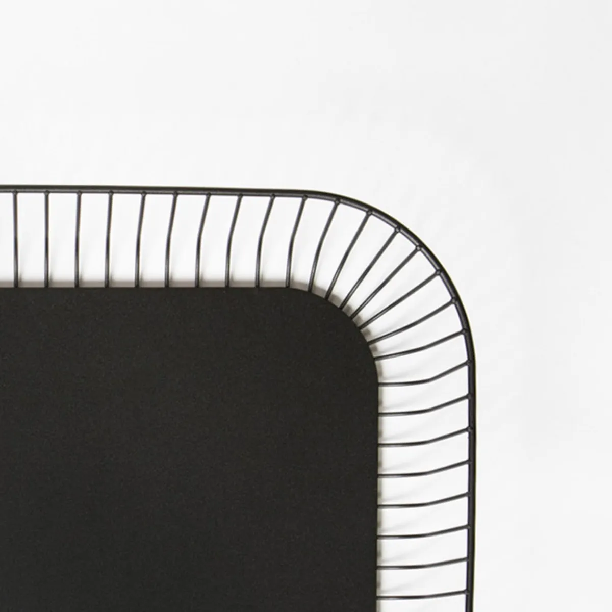 PRO.MUNDI Corbeille de buffet acier noir 53,5x33x8,4 cm Naro Hot