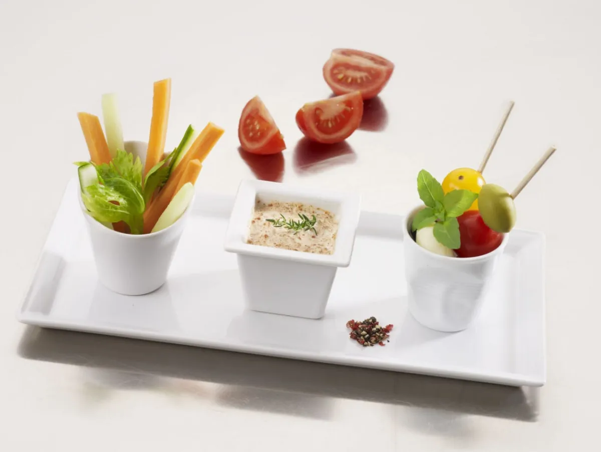 Cornet conique blanc porcelaine culinaire Ø 6 cm Les Essentiels - REVOL New