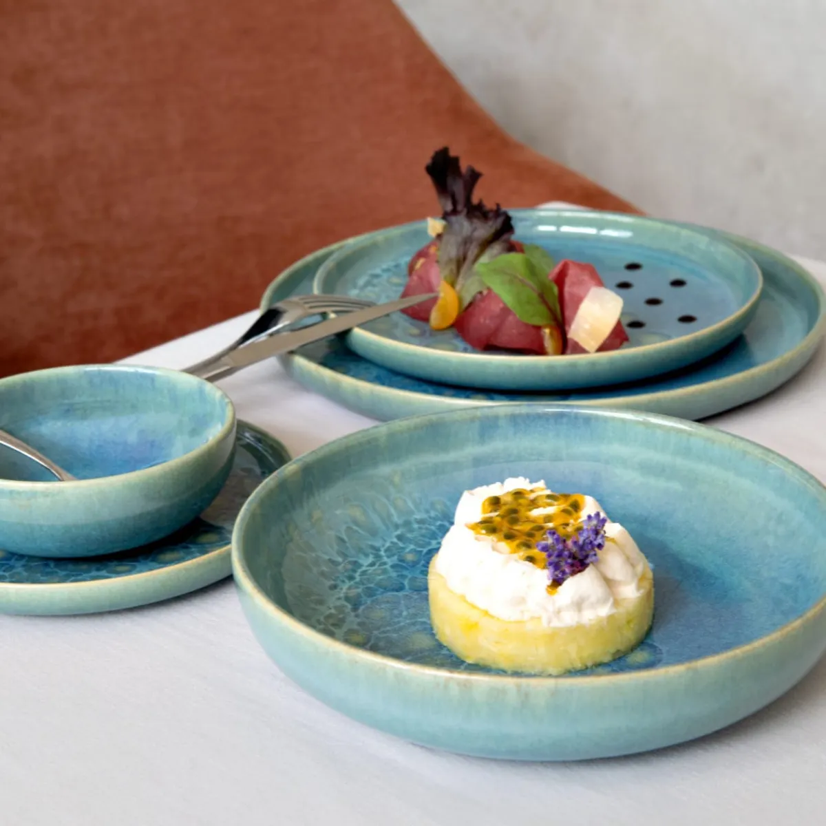 ACCOLADE Coupelle rond bleu grès émaillé Ø 12 cm Magic Hot