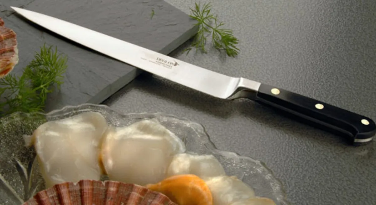 Couteau à découper 22 cm inox bois compressé unie Grand Chef - DEGLON Best