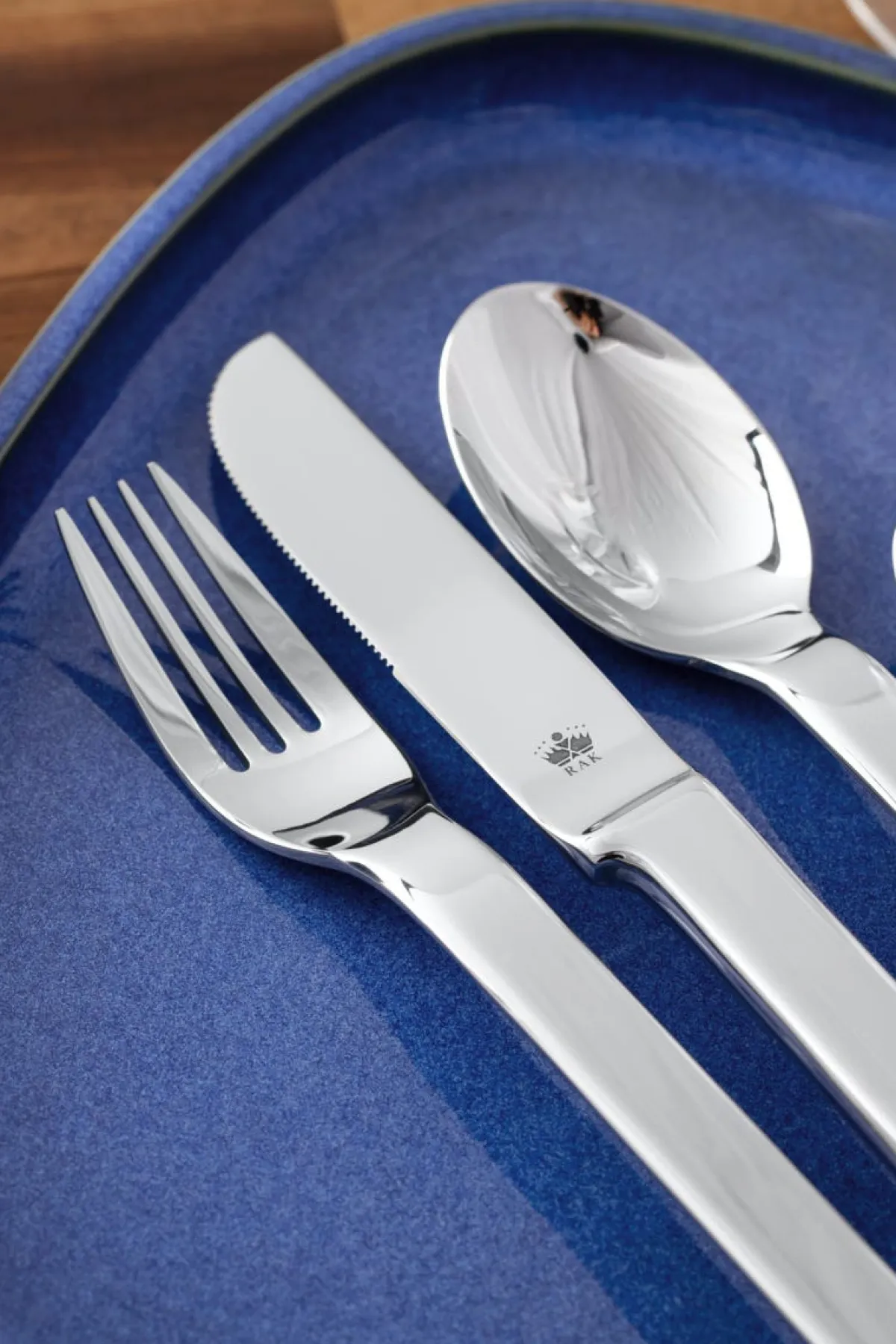 RAK Couteau à dessert monobloc 20,8 cm Nano Discount