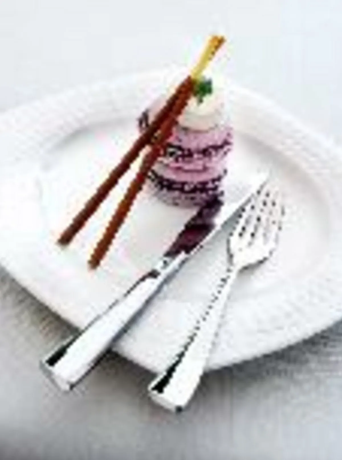 Couteau à dessert monobloc cranté 22 cm Ezzo - CHEF & SOMMELIER Outlet