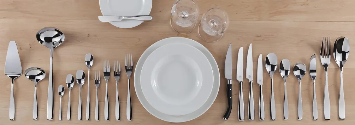 Couteau de table monobloc 23,5 cm Banquet - RAK Discount