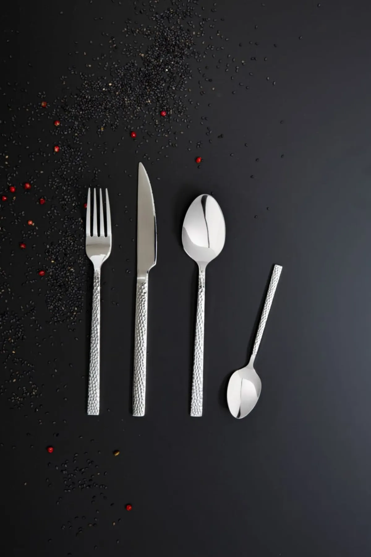 Cuillère de table inox 18/0 20,5 cm Alma - PRO.MUNDI