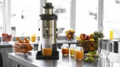 Extracteur à jus J80 BUFFET - ROBOT COUPE Online
