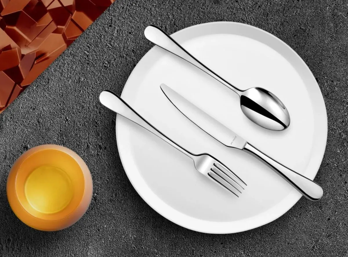 Fourchette de table inox 18/10 20,8 cm Madison - PRO.MUNDI Online