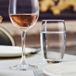 Gobelet forme haute verre 36 cl Vina - ARCOROC Hot