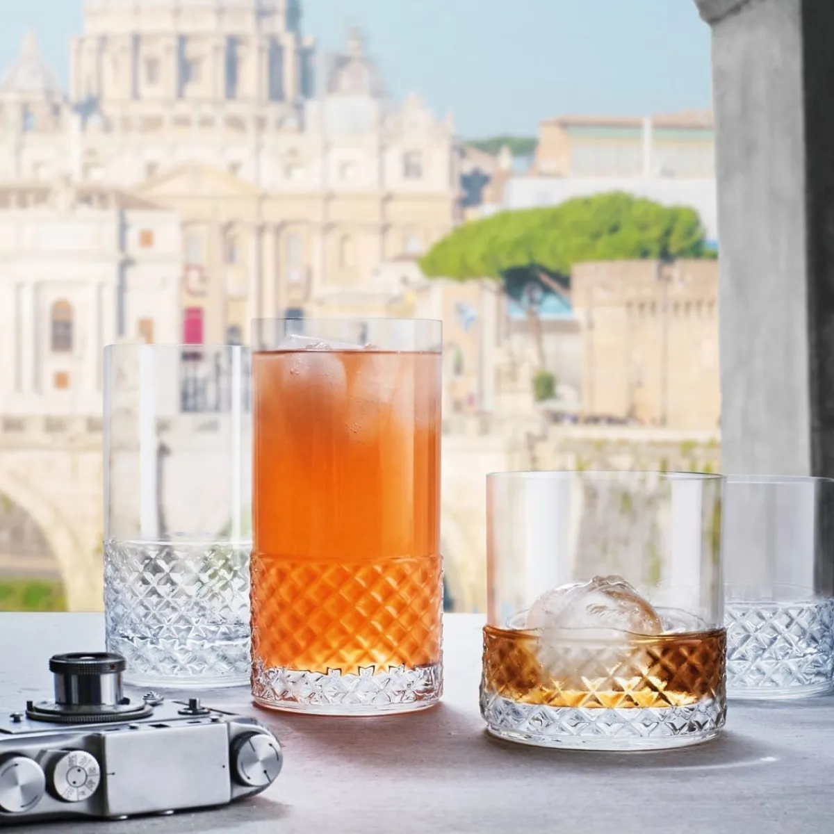 LUIGI BORMIOLI Gobelet forme haute verre cristallin 48 cl Roma 1960 Discount