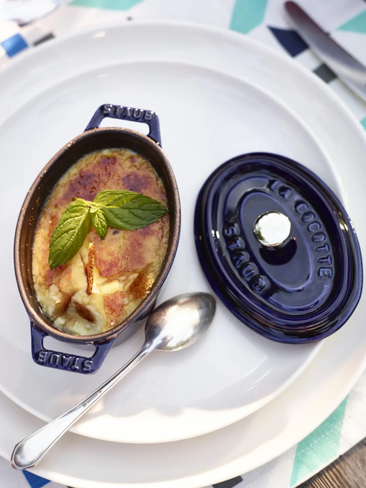Mini cocotte fonte d'acier Sans revêtement Avec couvercle 11x7x4,8 cm 0,25 L - STAUB New