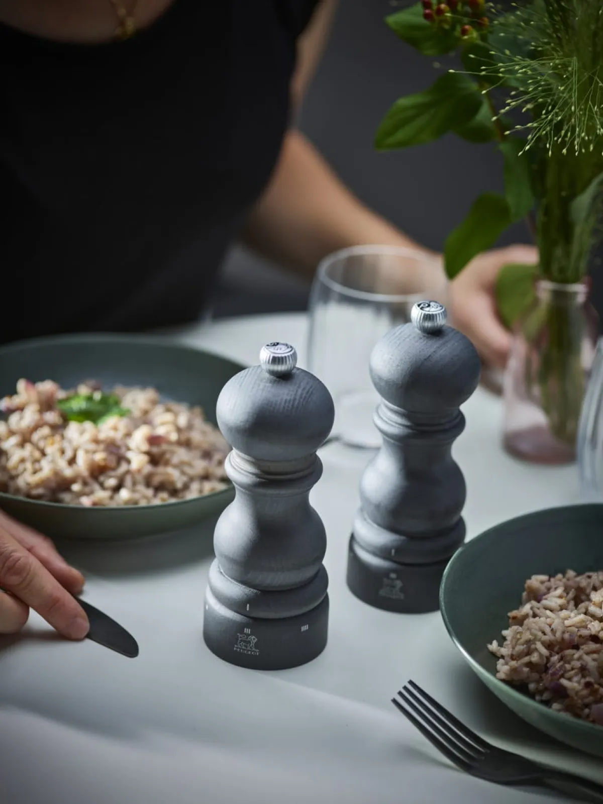 Moulin à poivre droit Graphite Ø 5,9 cm 15 cm Paris U Select - PEUGEOT SAVEURS Discount
