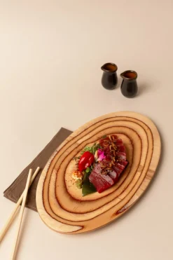 Planche ovale brun bouleau 20 cm - DE LA ROCA Best