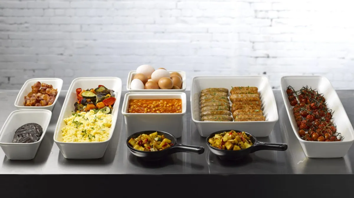 CHURCHILL Plat buffet porcelaine vitrifiée blanc 25x12x6,2 cm 1 L Counter Serve Online
