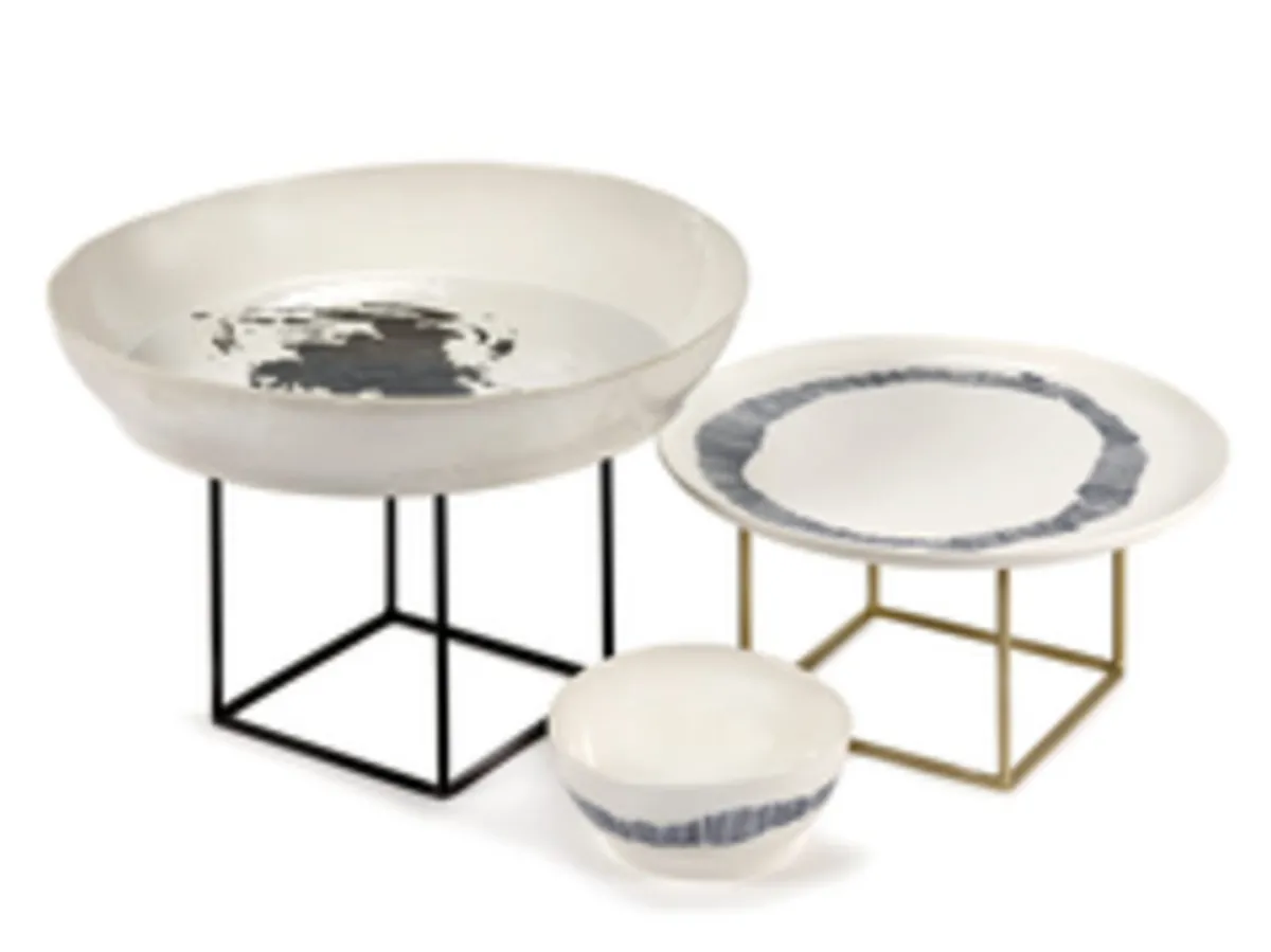 SERAX Plat de présentation rond sunny yellow - points noirs grès émaillé Ø 35 cm Feast By Ottolenghi Online