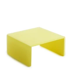 Plateau avec pieds résine Nacryl® jaune 20x20x10,5 cm Mealplak - REVOL Clearance