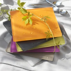 Plateau carré blanc résine Nacryl® 30 cm - MEALPLAK Hot