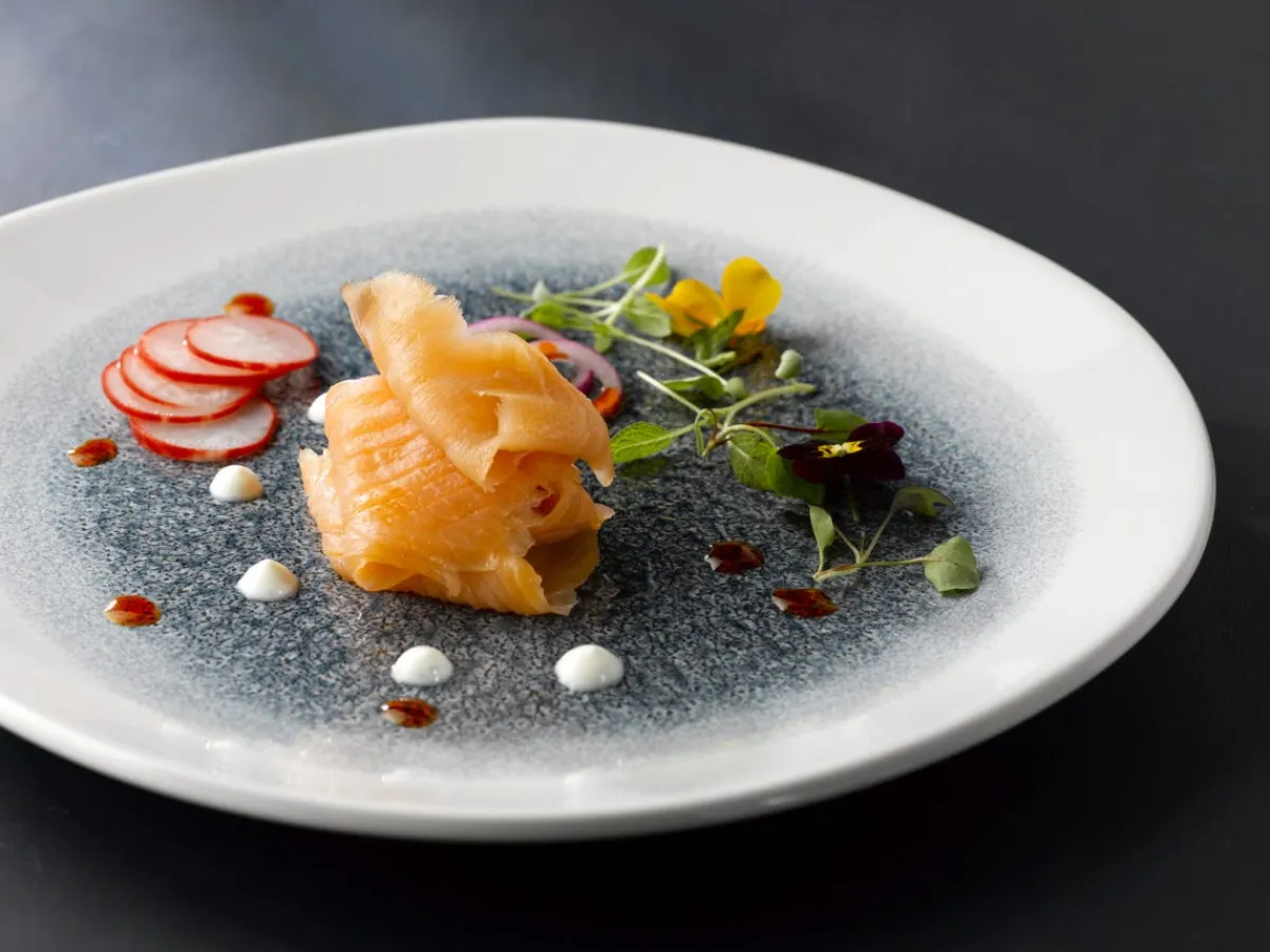 CHURCHILL Plat rond noir porcelaine vitrifiée Ø 28,8 cm Raku Quartz Sale