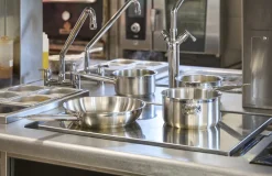 PRO.COOKER Poêle inox Ø 32 cm 5,5 cm Qualiplus Hot