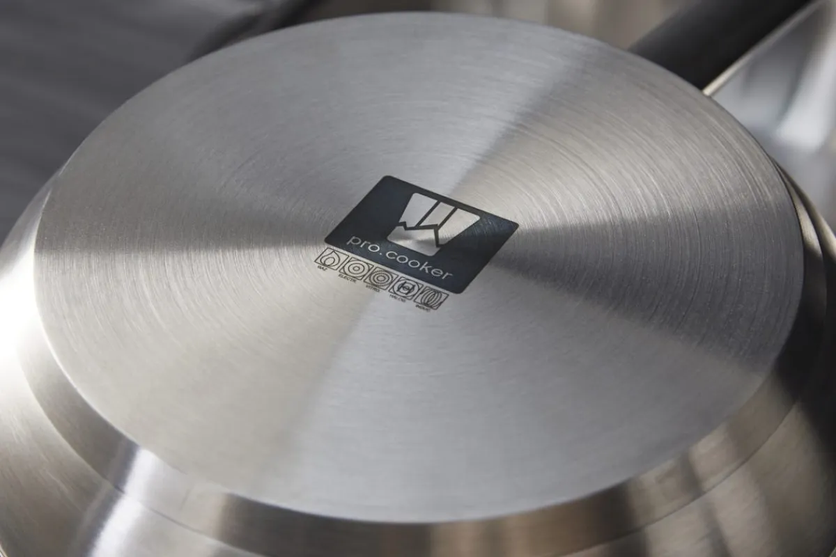 Poêle rond inox Ø 24 cm 5,5 cm Qualiplus - PRO.COOKER