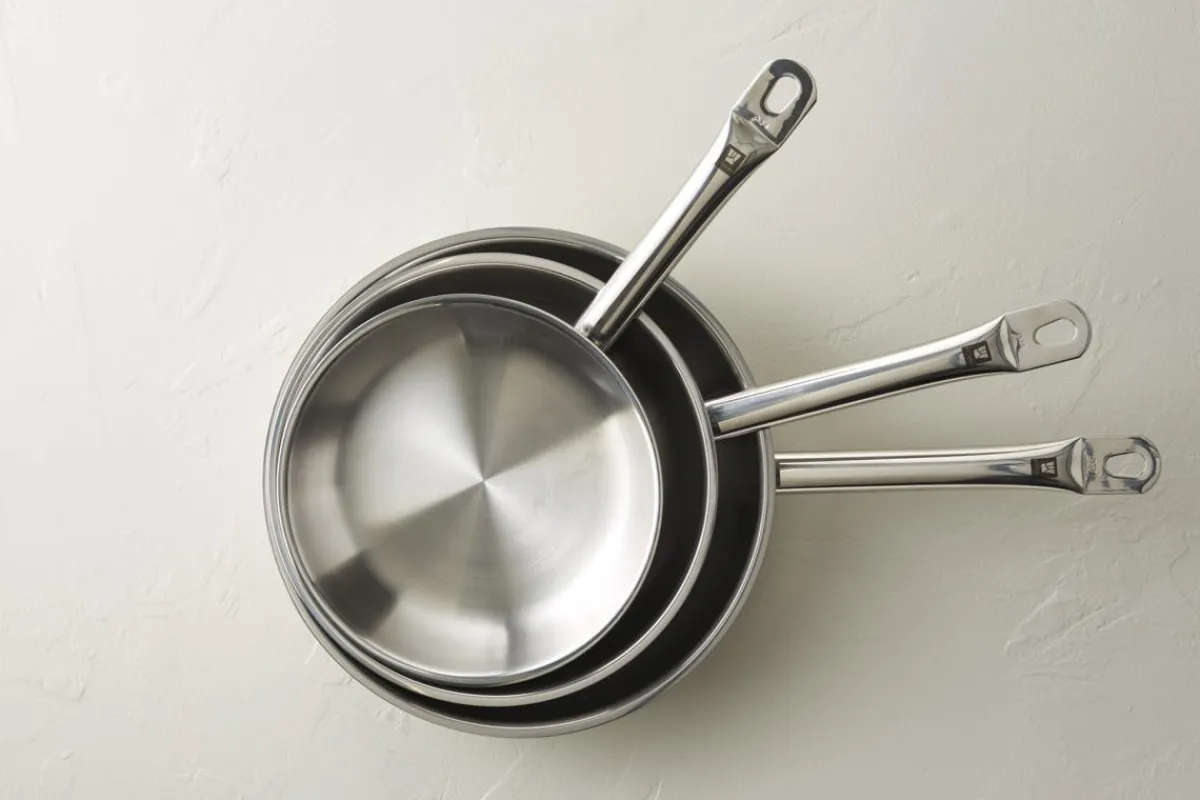 Poêle rond inox Ø 24 cm 5,5 cm Qualiplus - PRO.COOKER