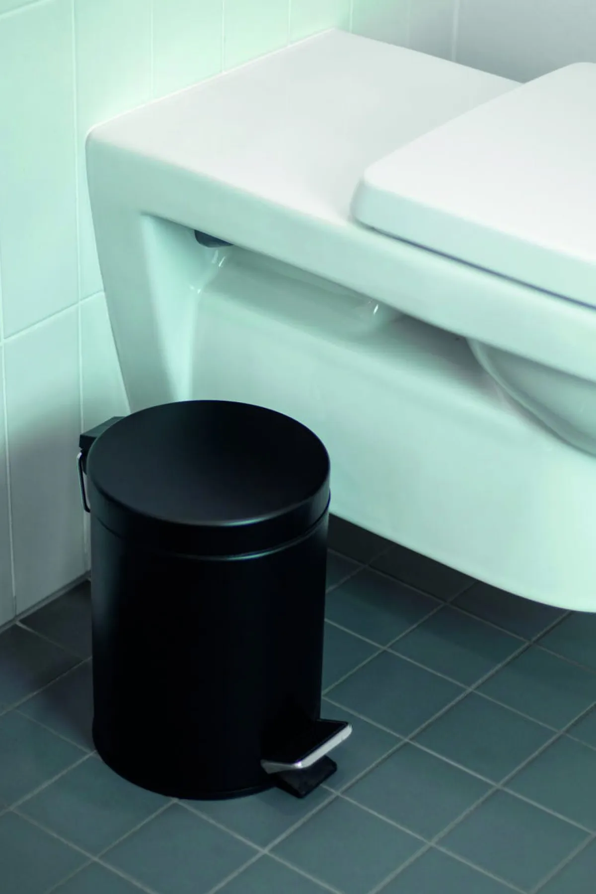PROBBAX Poubelle à pédale rond noir mat métal Outlet