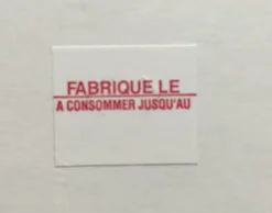 AVERY Sachet de 14000 étiquettes "Fabriqué le / A consommer jusqu'au" 2 lignes papier 2x1,6 cm Non repositionnable Non décollable (14000 pièces)